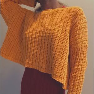 Orange/tan knit long sleeve shirt
